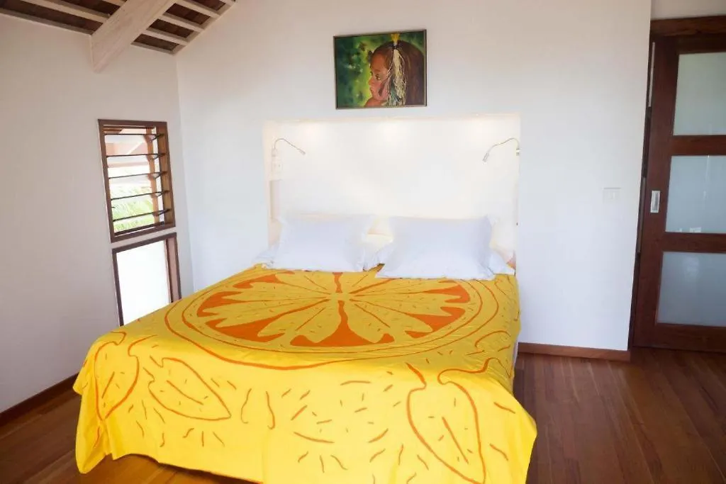 Moorea Reef Bungalows